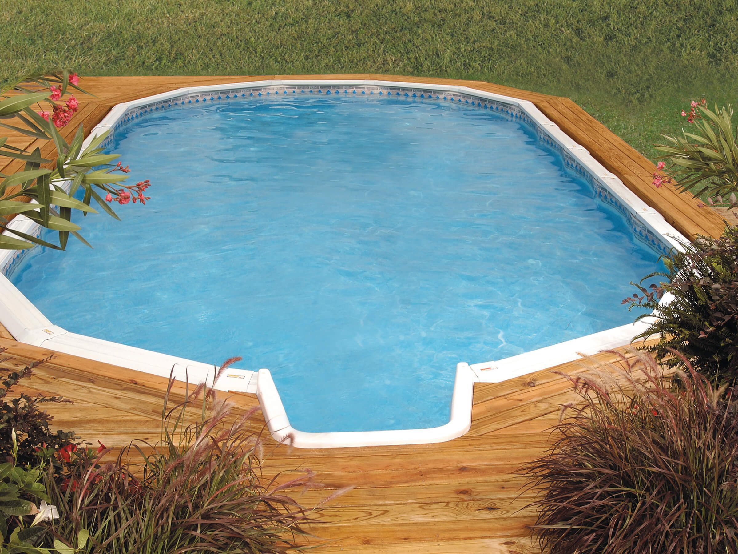 Whispering Wind III Swimming Pool with In-Step Entry System Whispering Wind III Swimming Pool with In-Step Entry System